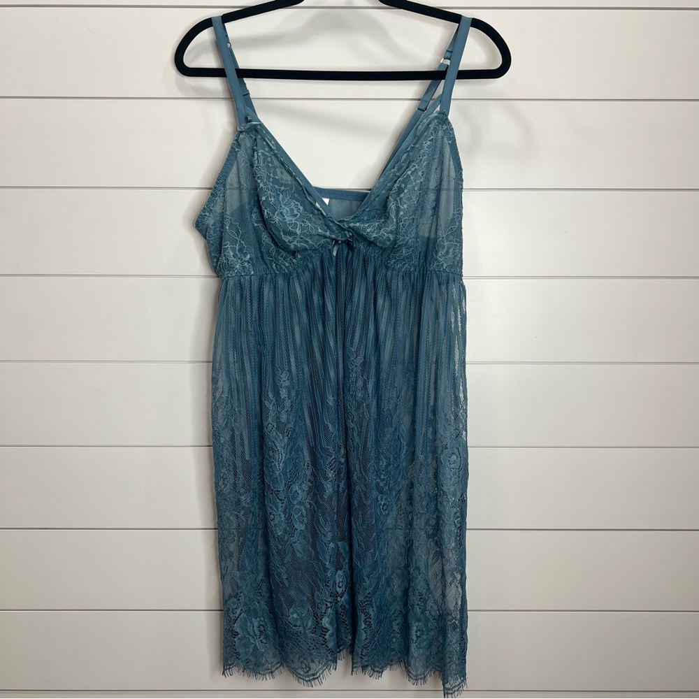 Cacique Elegant Teal Lace Babydoll Chemise. Size 14/16.